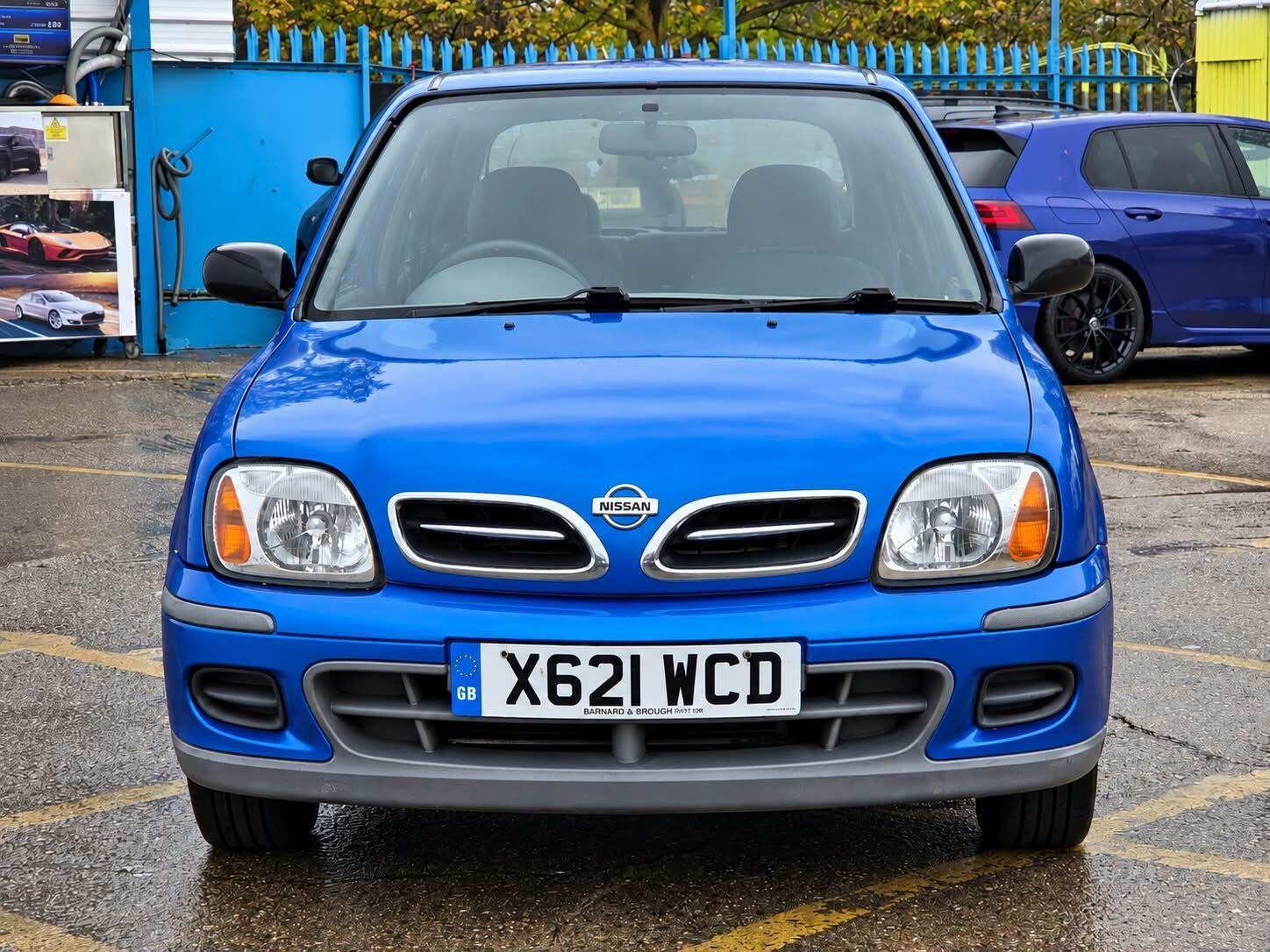 2000 Nissan Micra