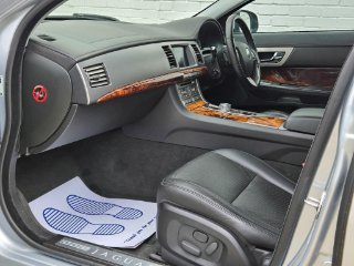 /photos/12217/a3081826-4ce3-46a7-b089-7794cf789f2f_i320x240.jpg