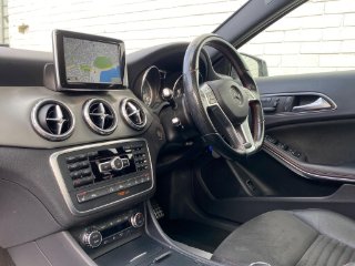 /photos/12217/b9eb2c5d-c6b5-492e-93ad-99ad3e770e83_i320x240.jpg