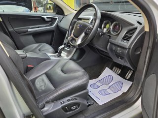 /photos/12217/ce728a83-6f50-4330-85f5-9c090804cf81_i320x240.jpg